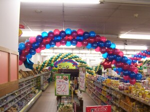 decorazioni natalizie in supermercato